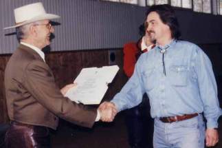 claus-penquitt-und-hartmut-luther-urkundenc3bcbergabe-history1